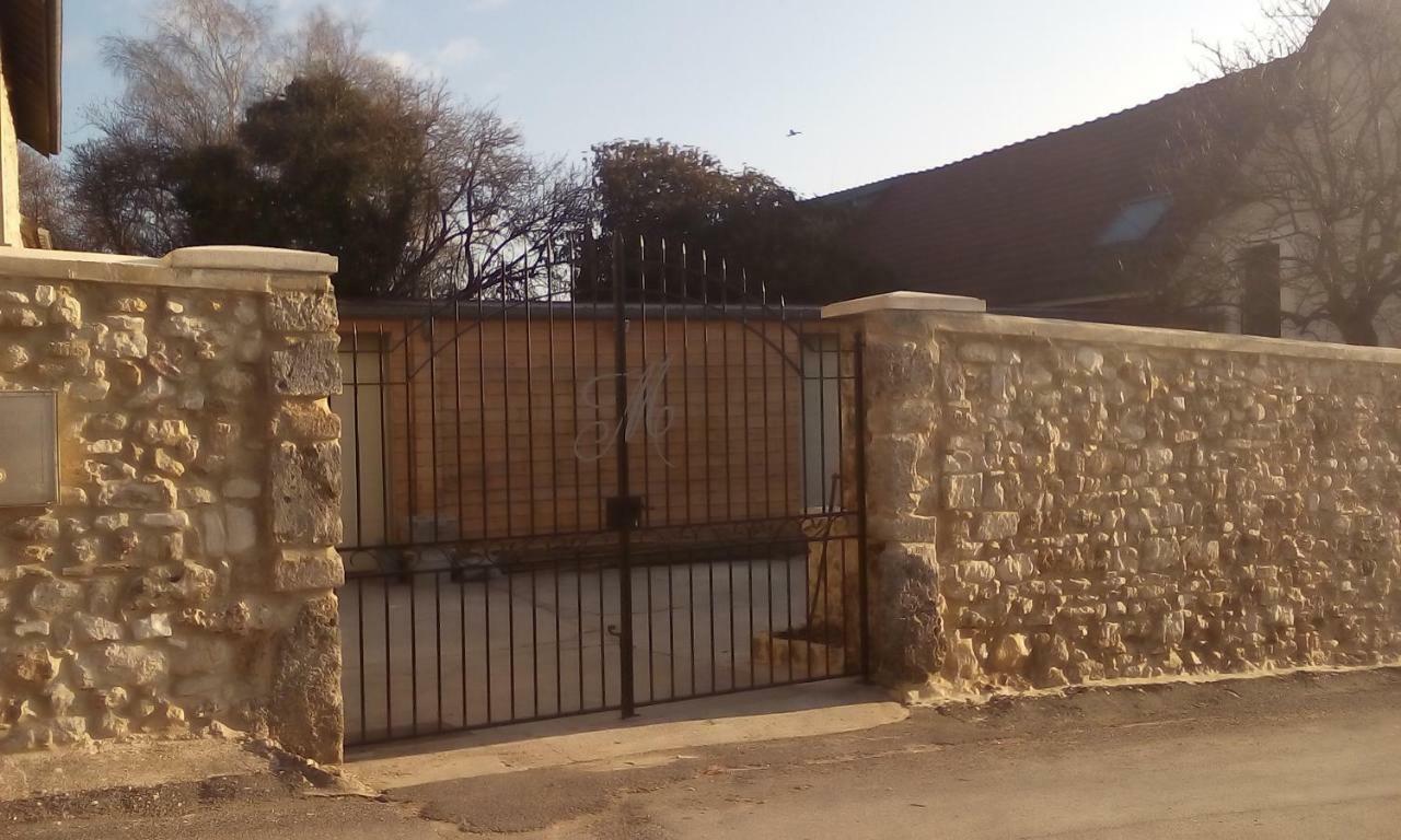 Gite La Nuit Etoilee Chez Champagne Mathelin Mareuil-le-Port المظهر الخارجي الصورة